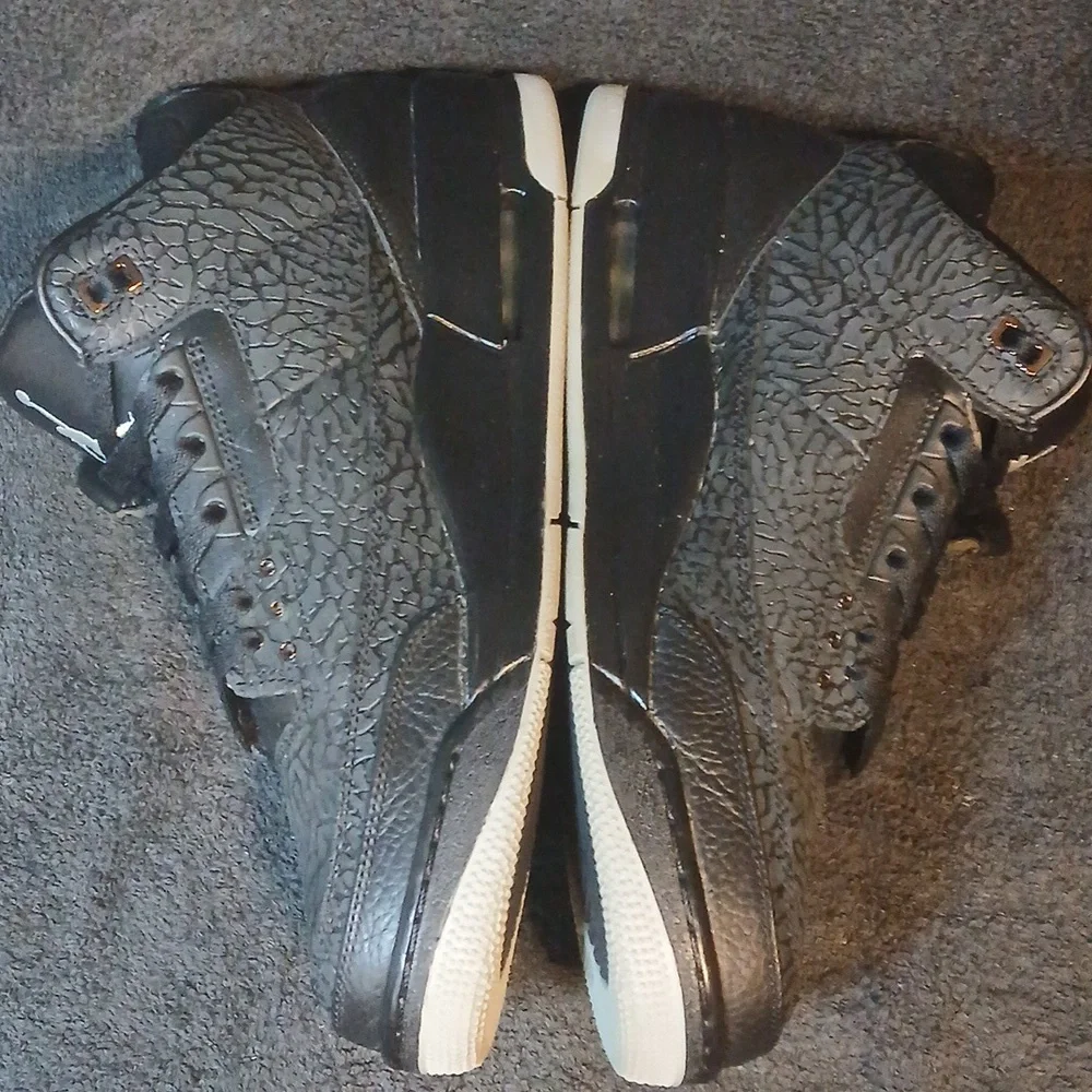 Air Jordan 3 Retro (2011)  "BLACK FLIP" Mens Size -13. 100%Authentic! - Picture 3 of 12